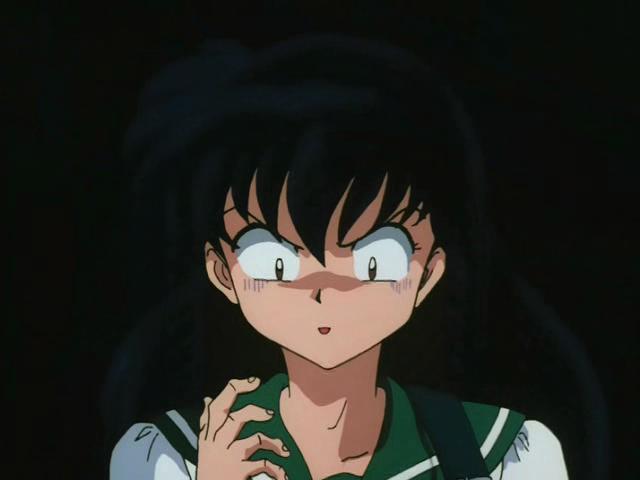 Otaku Gallery  / Anime e Manga / Inu-Yasha / Screen Shots / Episodi / 013 - L`enigma della luna nuova! Inuyasha dai capelli neri! / 015.jpg